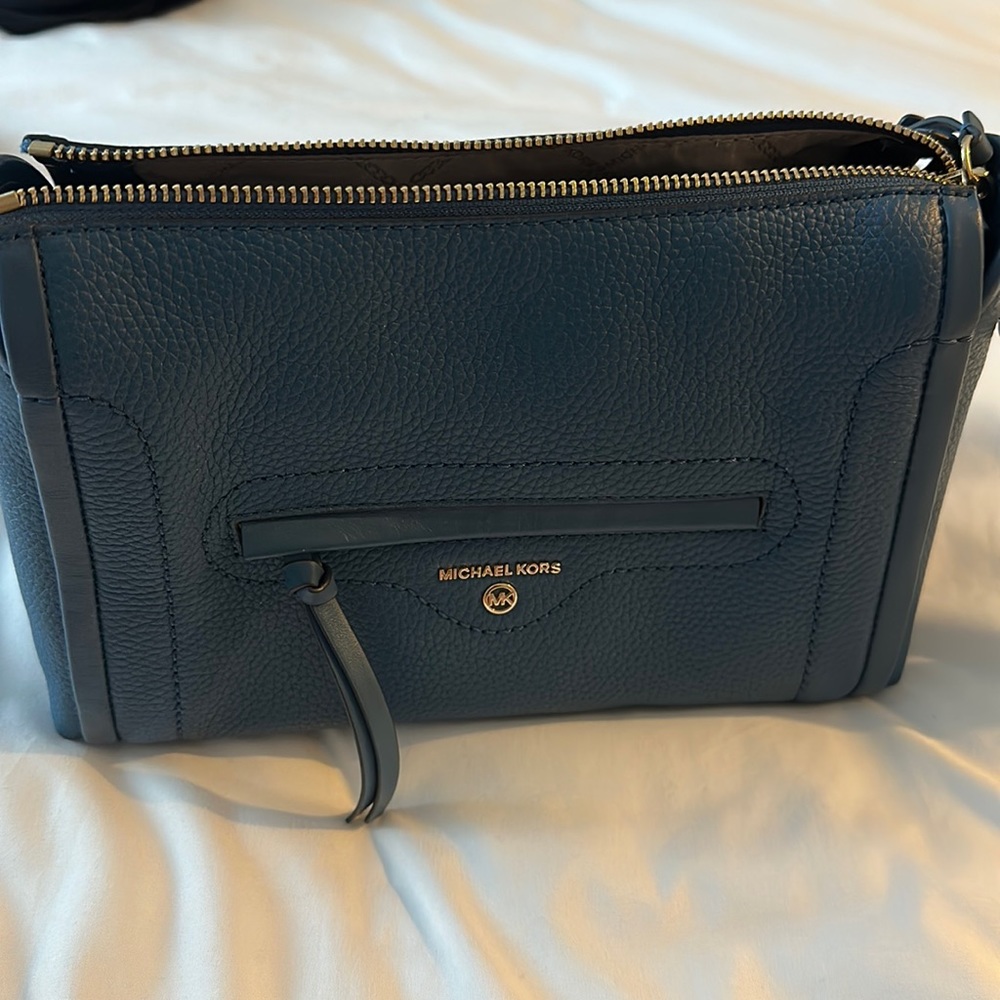 Micheal Kors Dark Chambary Carine CrossBody